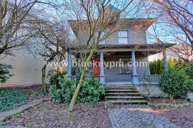 Main picture of 3415 SW Naito Pkwy