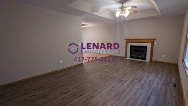 Main picture of 3841 W Lombard St