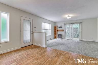 Main picture of 2112 E McLoughlin Blvd