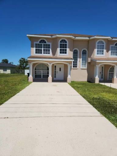 Main picture of 702 Bluebill Pl