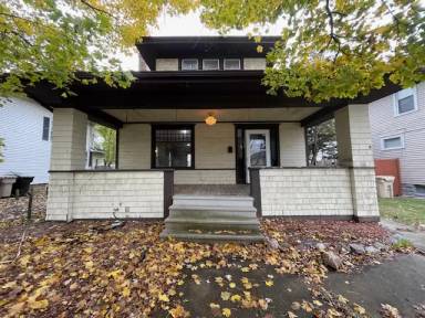 Main picture of 1234 Portage Ave