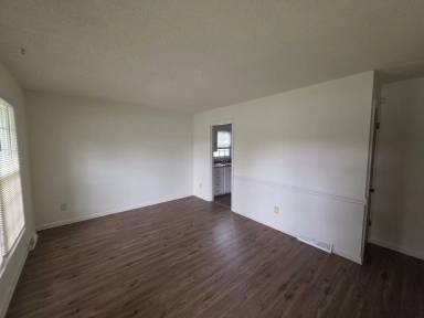 Main picture of 6501 Barrington Dr