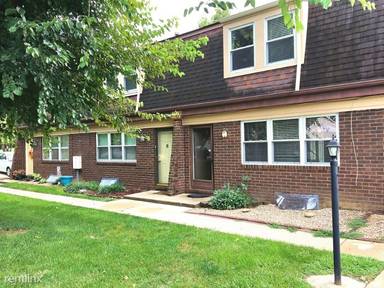 Main picture of 7 Dorset Ct