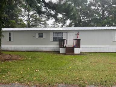 Main picture of 203 Birchwood Ln