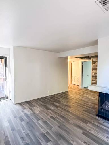 Main picture of 6865 S Countrywoods Cir