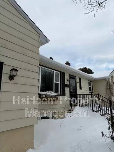 Main picture of 407 Sparkman Ave