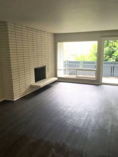 Main picture of 900 Nob Hill Ave N