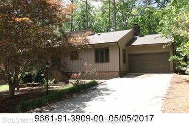 Main picture of 1791 Irish Blvd
