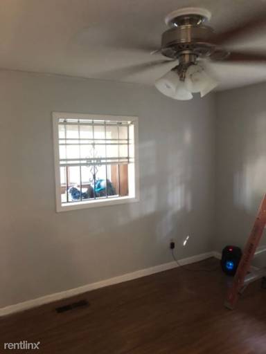 Main picture of 934 Avenue T