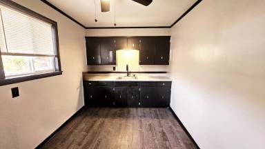 Main picture of 370 N Columbus St