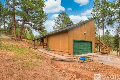 Main picture of 200 E Lovell Gulch Rd