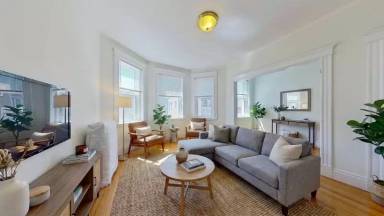 Main picture of 42 Strathmore Rd