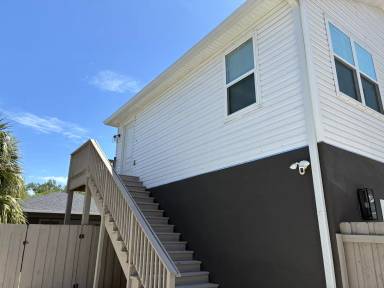Main picture of 2651 1/2 Bayside Dr S
