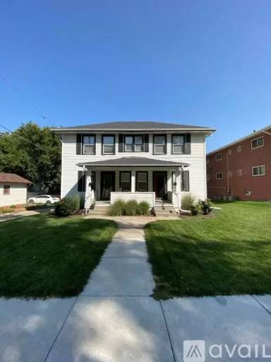 Main picture of 813-15 N 47th St