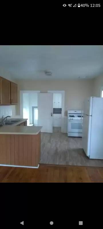 Main picture of 2122 Bellevue Ave