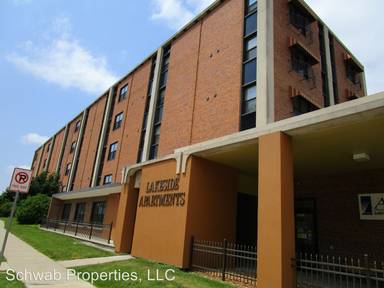 Main picture of 1120 E Parkway Ave