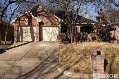 Main picture of 1458 Pacific Pl