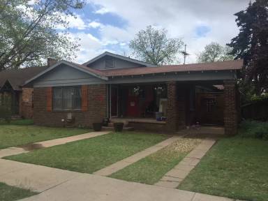 Main picture of 2305 17th St