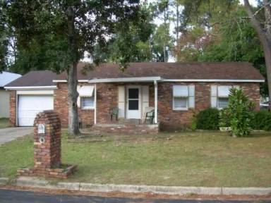 Main picture of 823 Cotton Ave