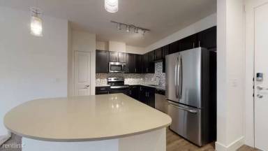 Main picture of 1515 Roosevelt Ave