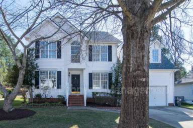 Main picture of 520 S Coalport Dr