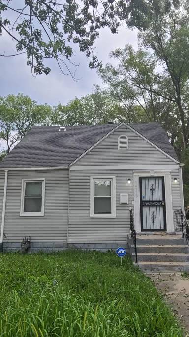 Main picture of 14330 Westwood St