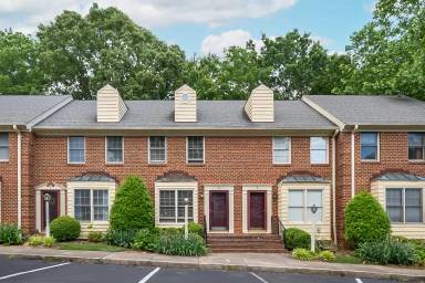 Main picture of 100 Aaron Pl