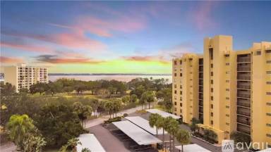 Main picture of 2621 Cove Cay Dr