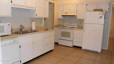 Main picture of 10406 W Concho Cir