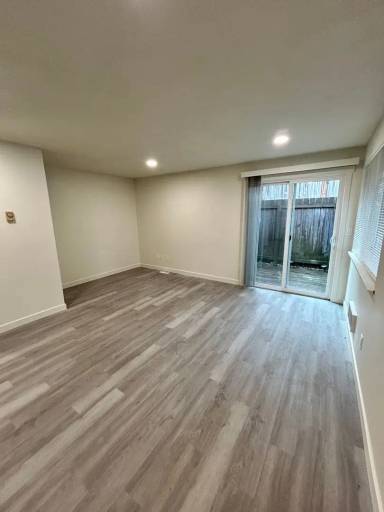 Main picture of 2537 SW Spring Garden St