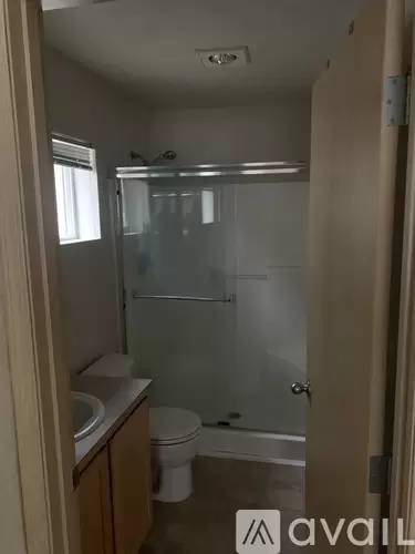 Main picture of 2800 SE 8th St
