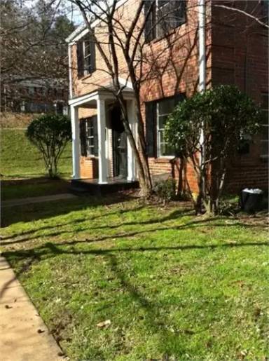 Main picture of 1751 Valley Ave