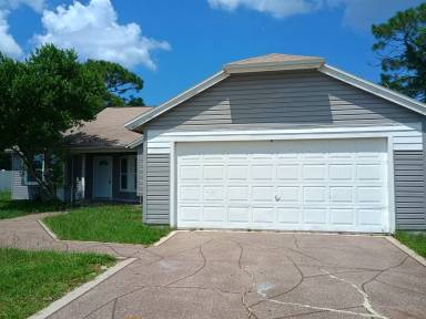 Main picture of 5501 Roble Ave