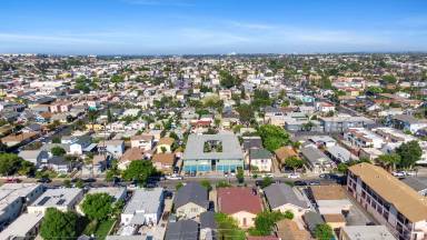 Main picture of 1050 Gaviota Ave