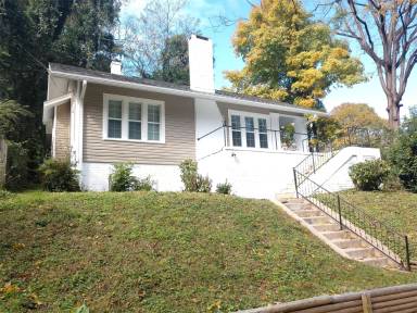 Main picture of 424 Lockland Ave