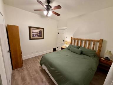Main picture of 312 E 5th Ave