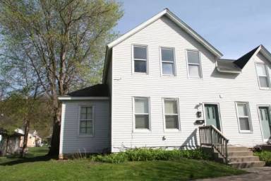 Main picture of 129 W 6th St