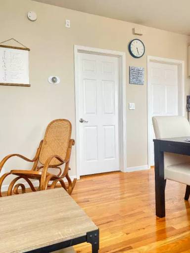 Main picture of 3701 S Lowe Ave