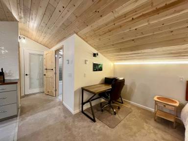Main picture of 3645 Sandvik St
