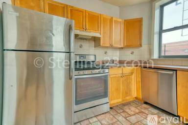 Main picture of 4004 36th Ave
