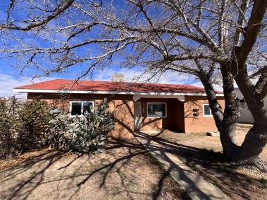 Main picture of 5417 Rosemont Ave NE