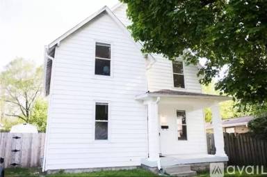 Main picture of 954 E Minnesota St