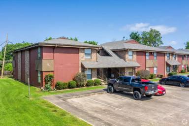 Main picture of Regency Apartments