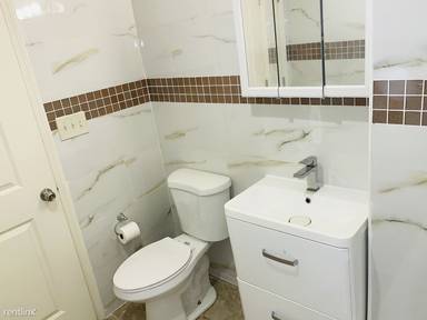 Main picture of 461 Winthrop St
