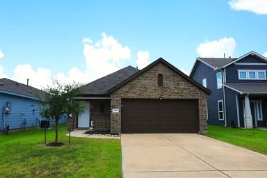 Main picture of 233 Laura Leigh Ln