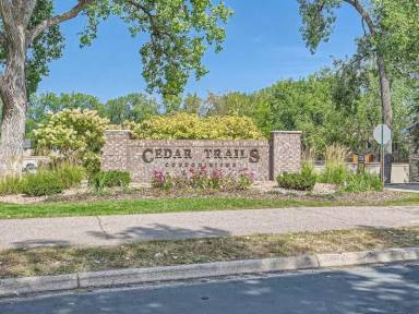 Main picture of 4654 Cedar Lake Rd S