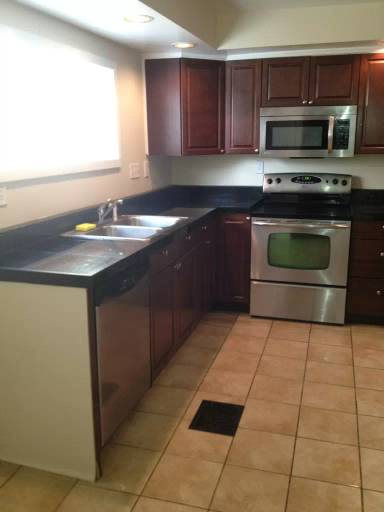 Main picture of 143 W Filbert St