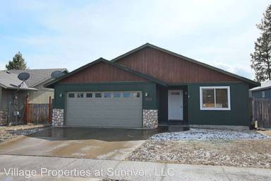 Main picture of 16423 Riley Dr