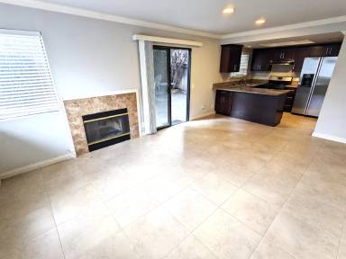 Main picture of 500 E Saxon Ave