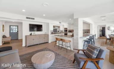 Main picture of 5408 E Calle Redonda